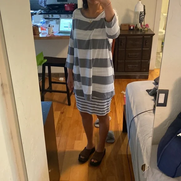 Garnet hill striped knit dress - Picture 2 of 4